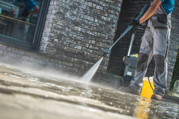 Best Sign and Awning Cleaning  in Mitchellville, IA